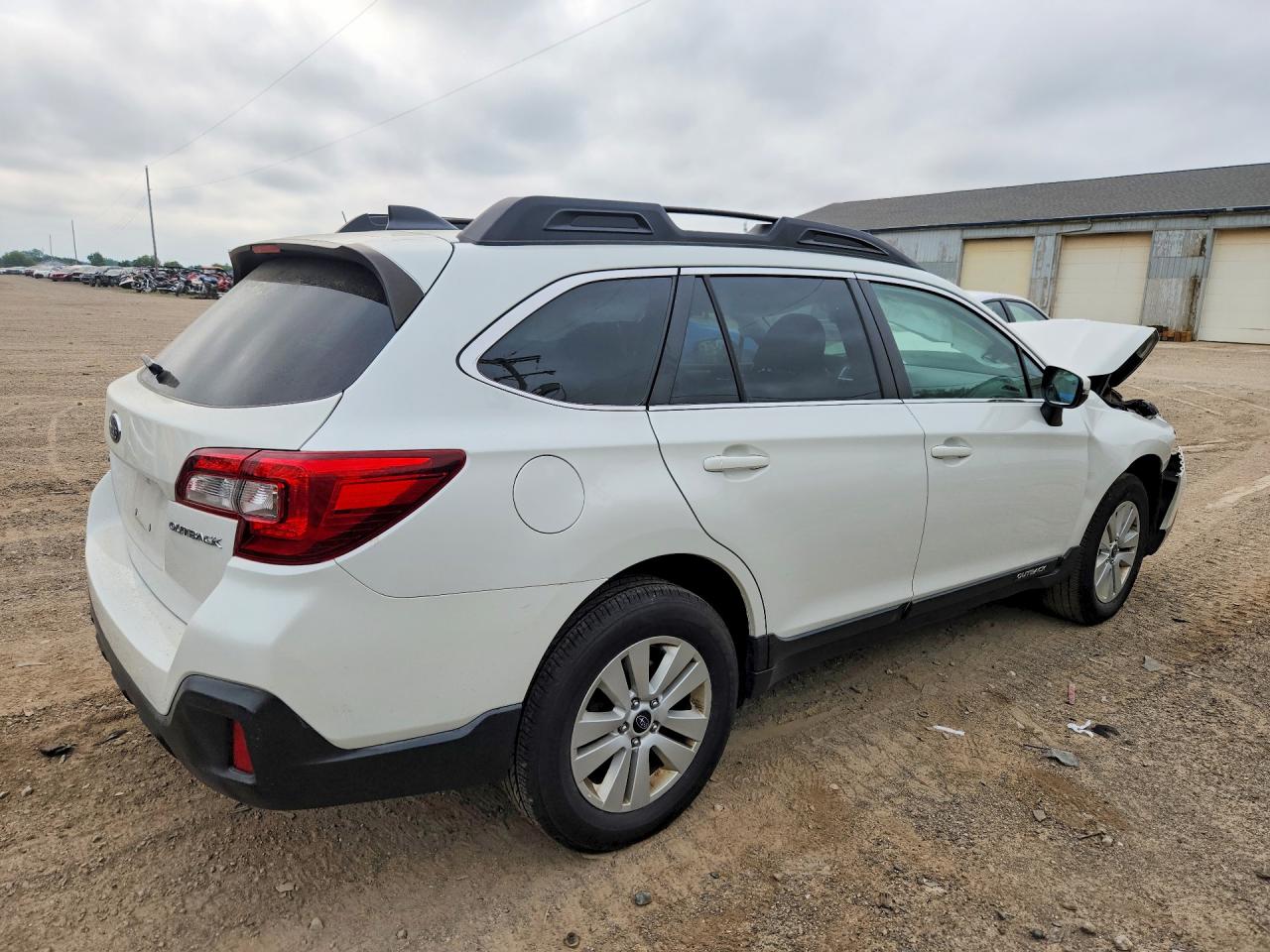 2019 SUBARU OUTBACK 2.5I PREMIUM — снимка 3
