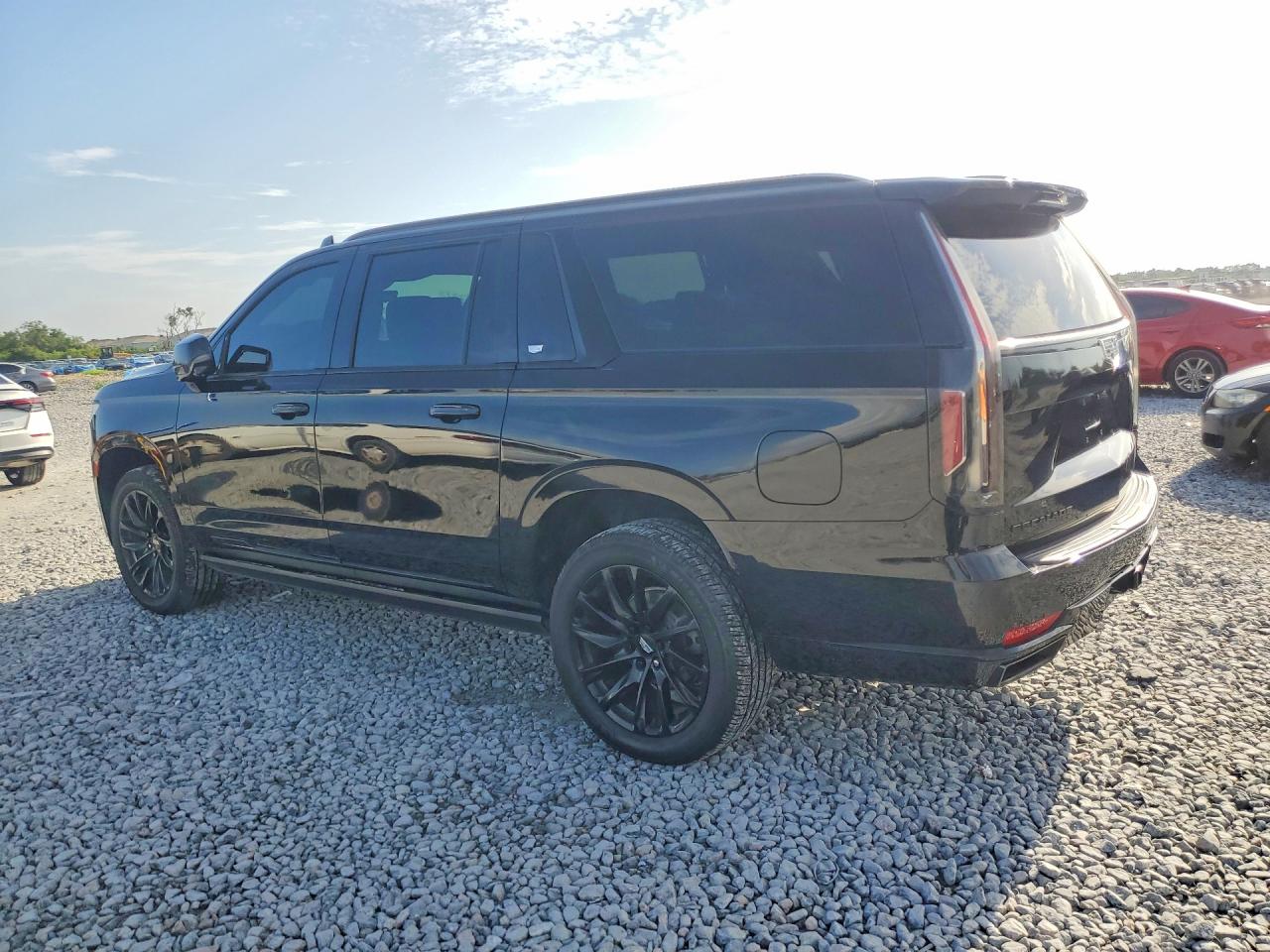 2021 CADILLAC ESCALADE ESV SPORT PLATINUM — снимка 2