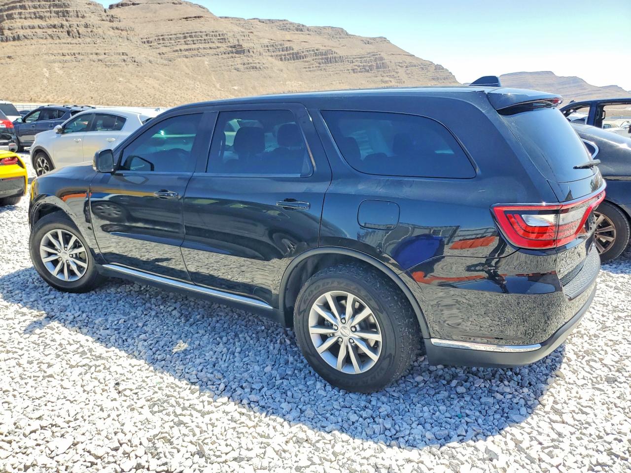 2017 DODGE DURANGO SXT — снимка 2