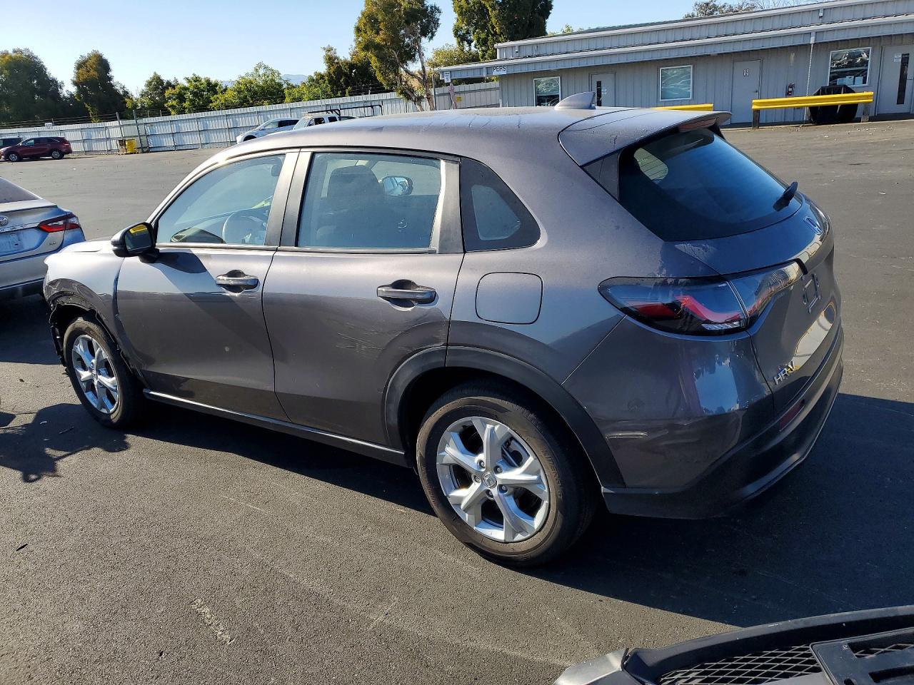 2025 HONDA HR-V LX — снимка 2