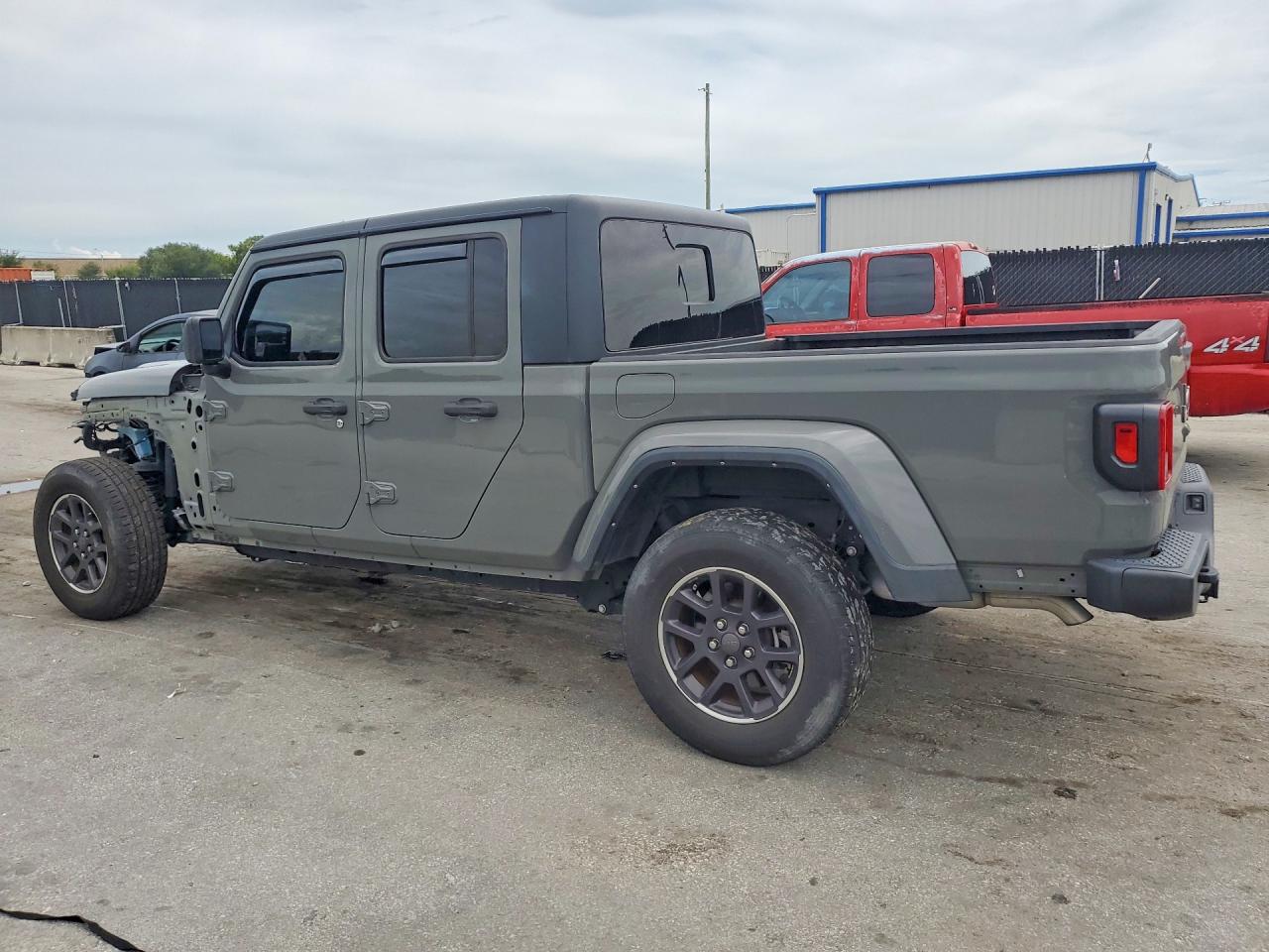 2023 JEEP GLADIATOR OVERLAND — снимка 2