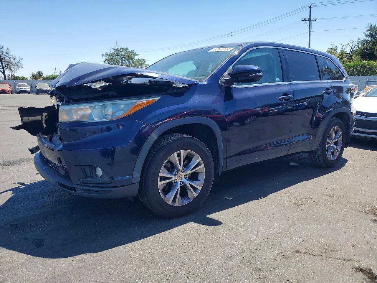 2015 TOYOTA HIGHLANDER LE PLUS
