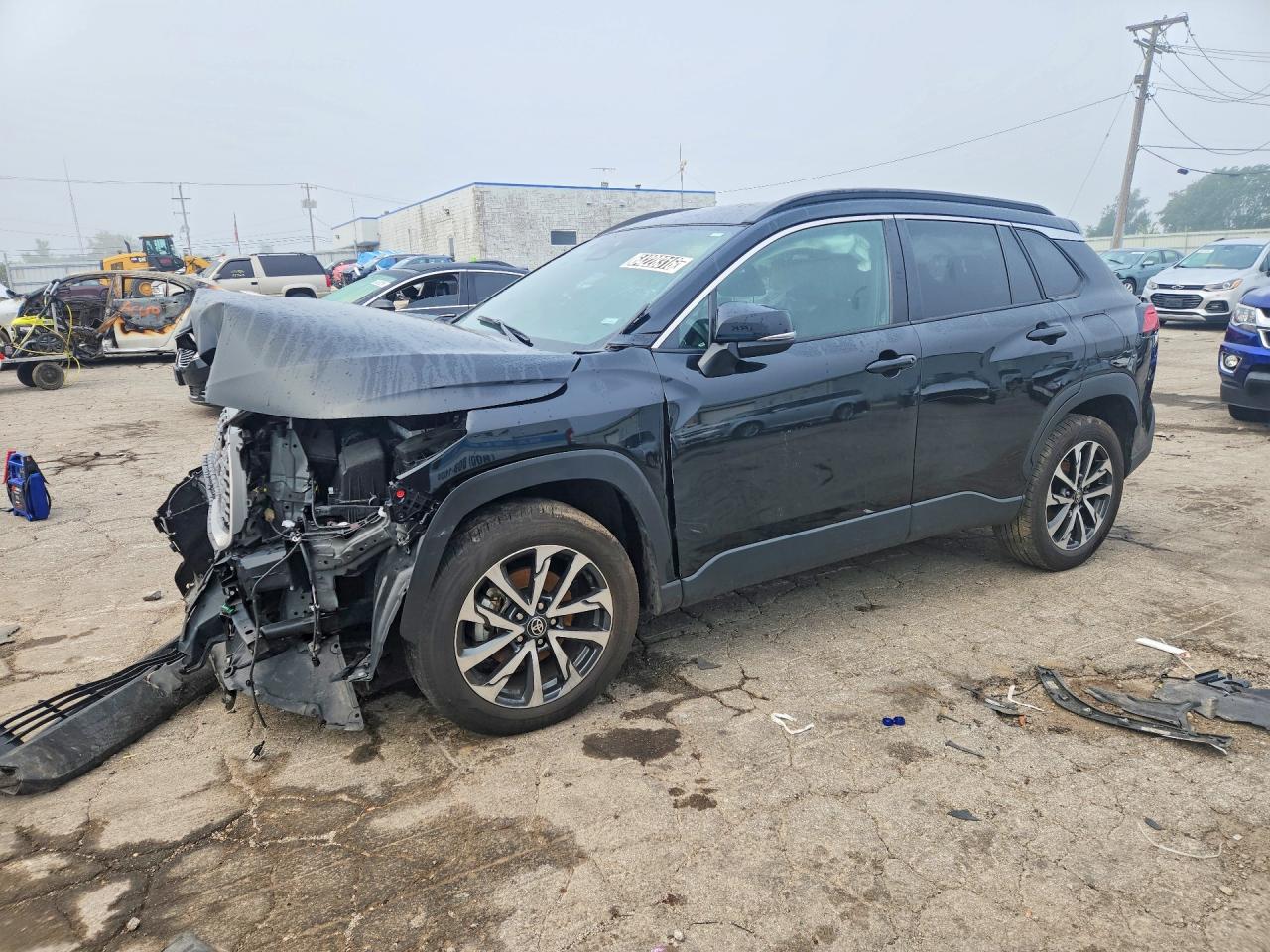 2025 TOYOTA COROLLA CROSS XLE