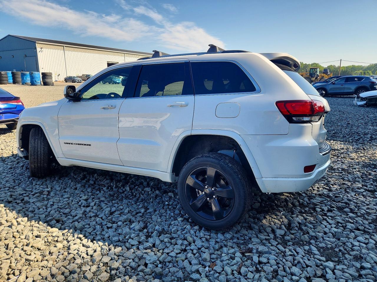 2015 JEEP GRAND CHEROKEE LAREDO — снимка 2
