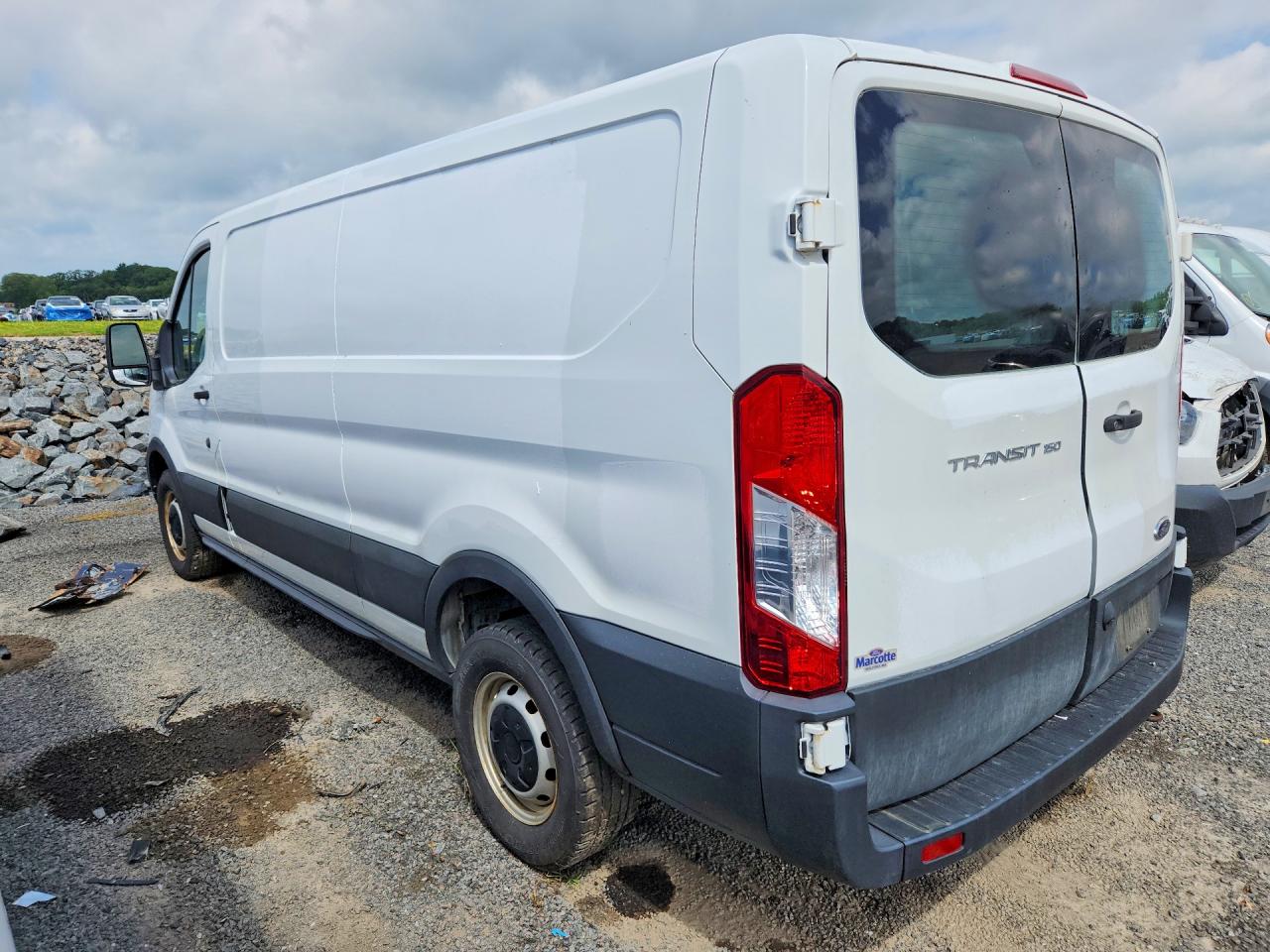 2021 FORD TRANSIT T-150 — снимка 2