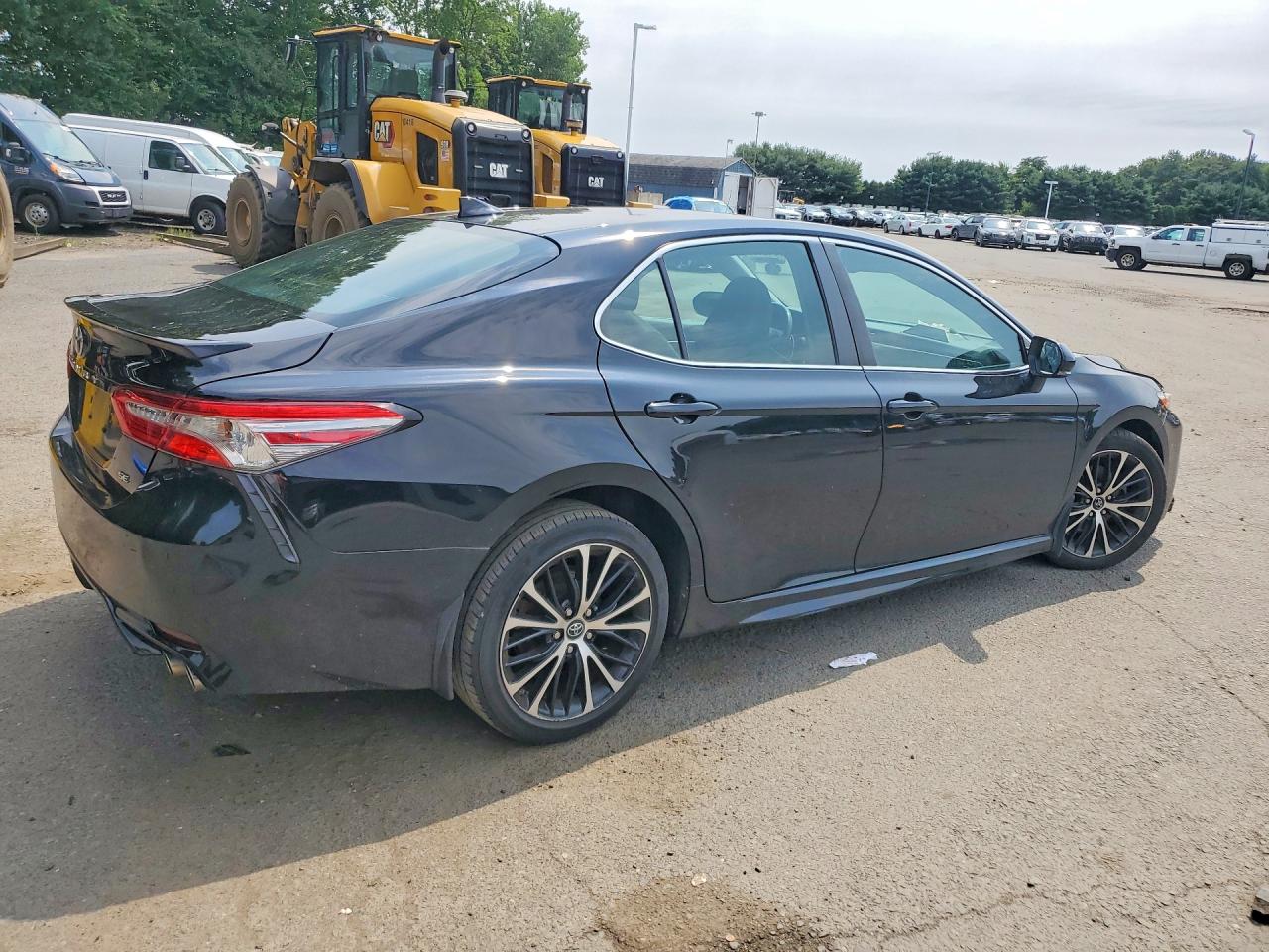 2019 TOYOTA CAMRY SE — снимка 3
