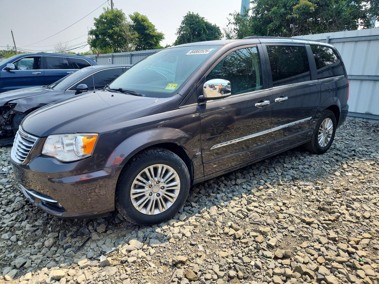 2015 CHRYSLER TOWN & COUNTRY TOURING L