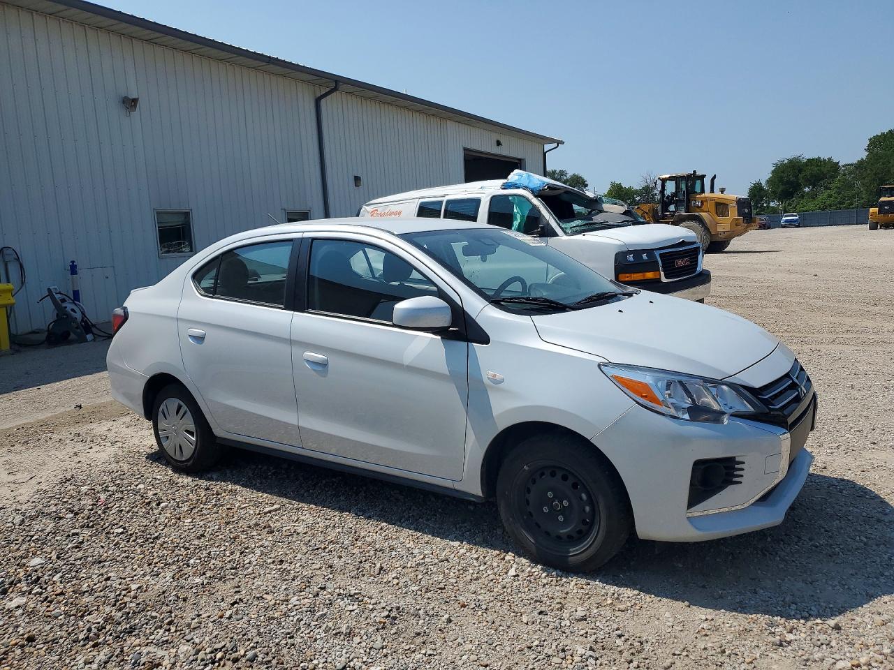 2024 MITSUBISHI MIRAGE G4 ES — снимка 4
