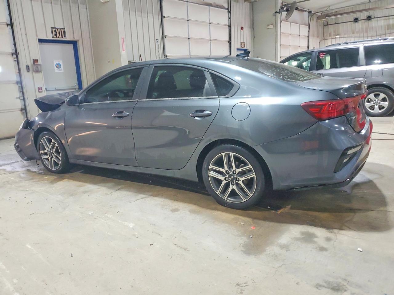 2019 KIA FORTE S — снимка 2