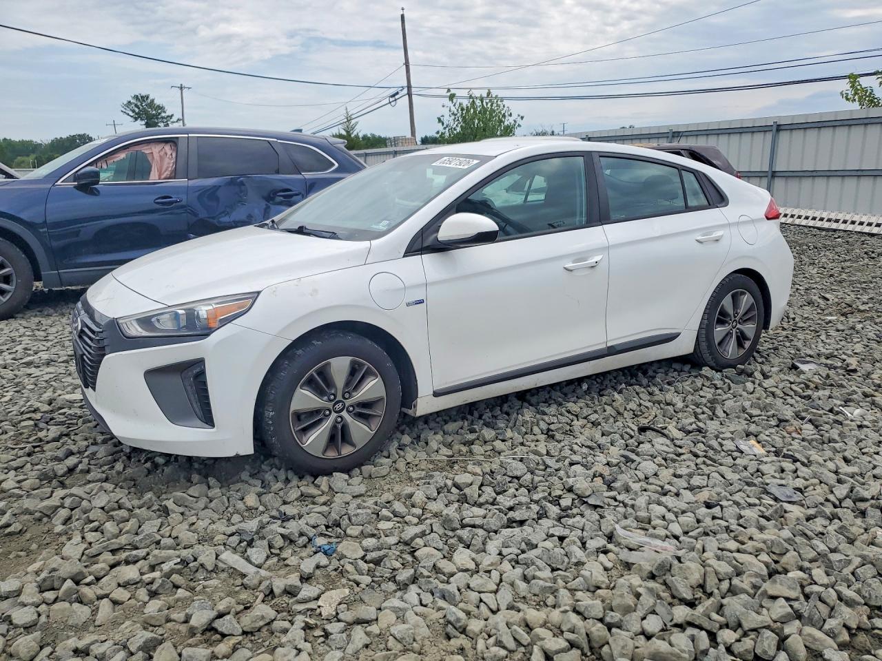 2019 HYUNDAI IONIQ PLUG-IN HYBRID BASE