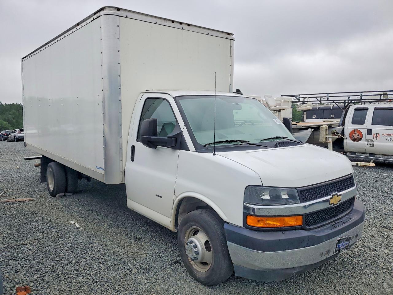2023 CHEVROLET EXPRESS G3500 — снимка 4