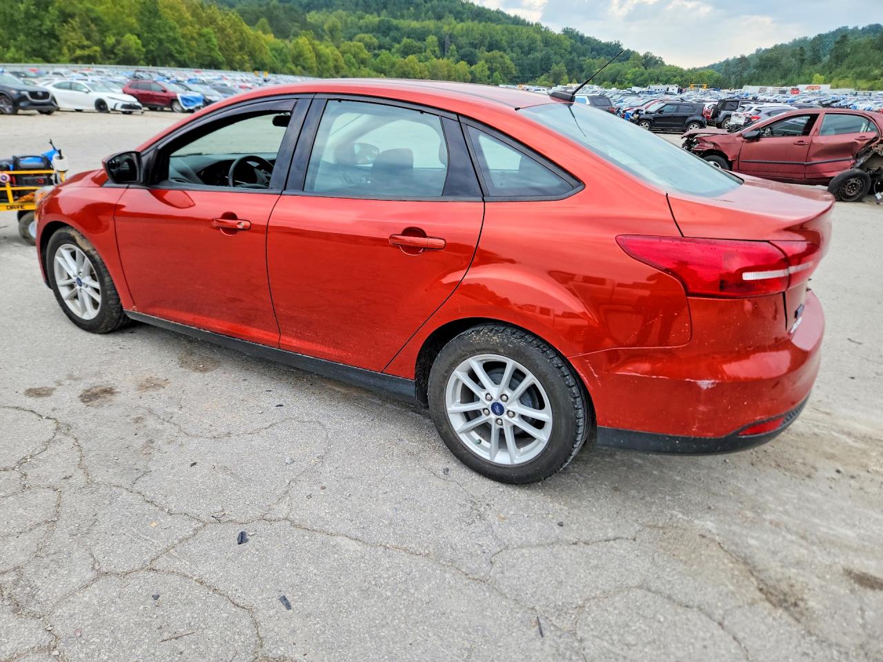 2018 FORD FOCUS SE — снимка 2