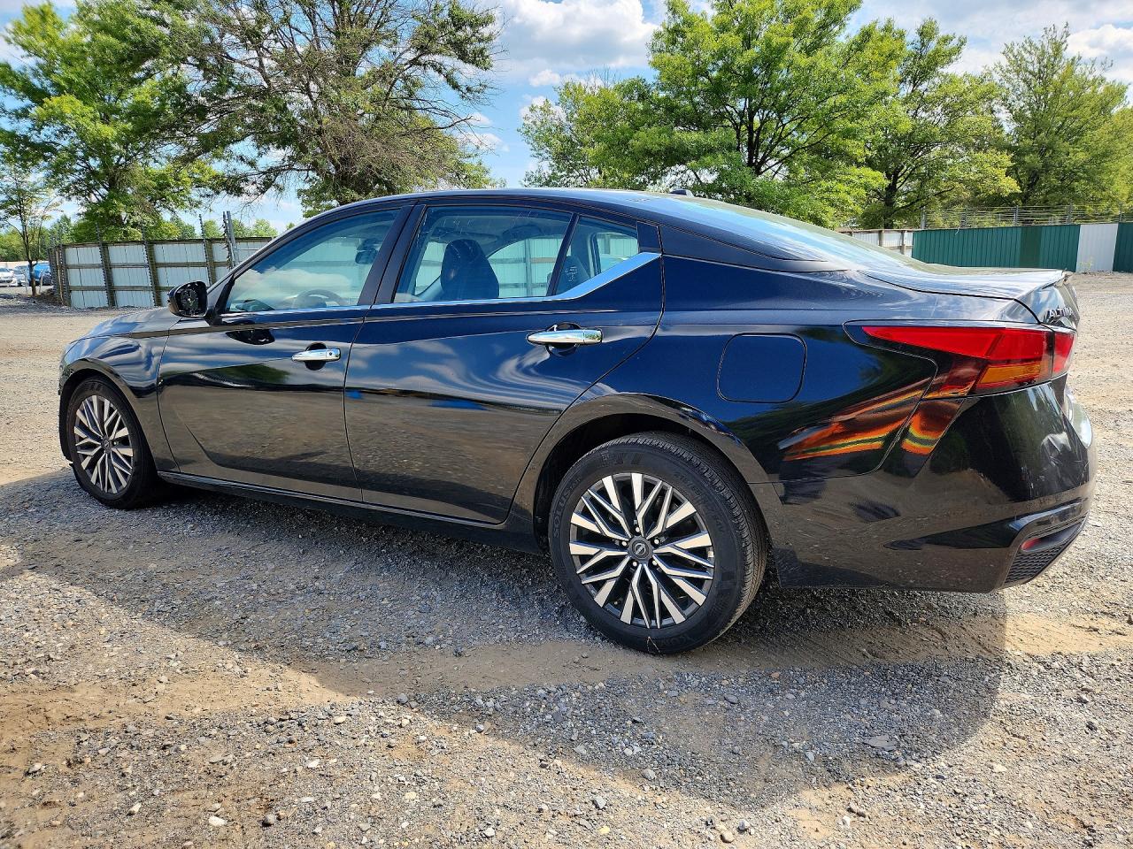 2025 NISSAN ALTIMA SV — снимка 2