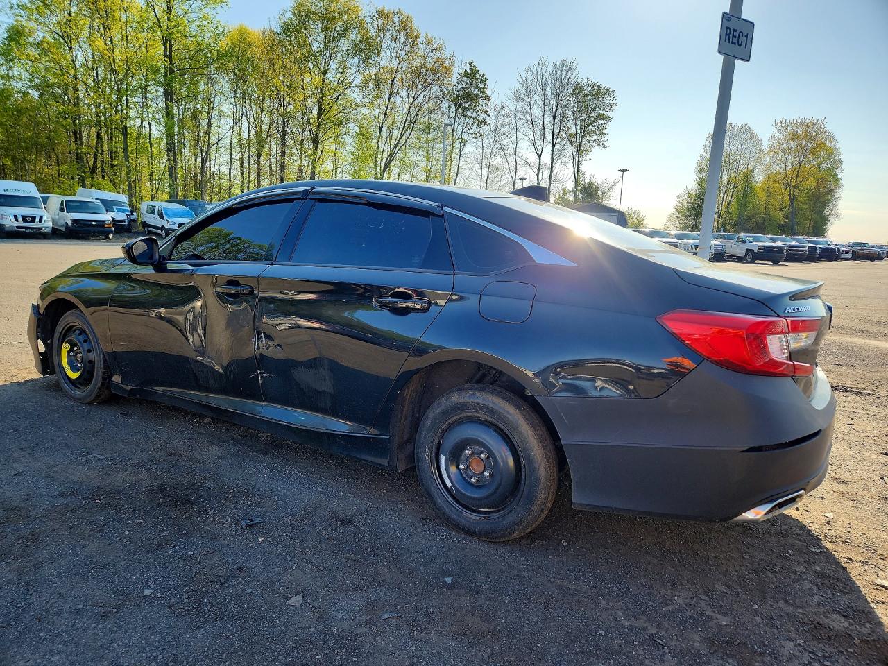 2019 HONDA ACCORD LX — снимка 2