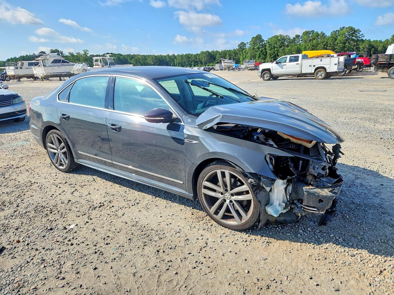 2017 VOLKSWAGEN PASSAT R-LINE — снимка 4