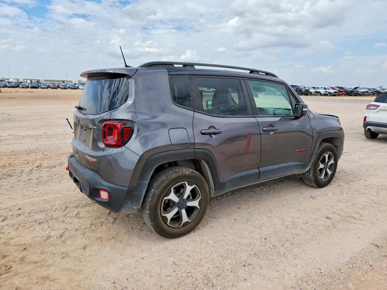 2021 JEEP RENEGADE TRAILHAWK — снимка 3