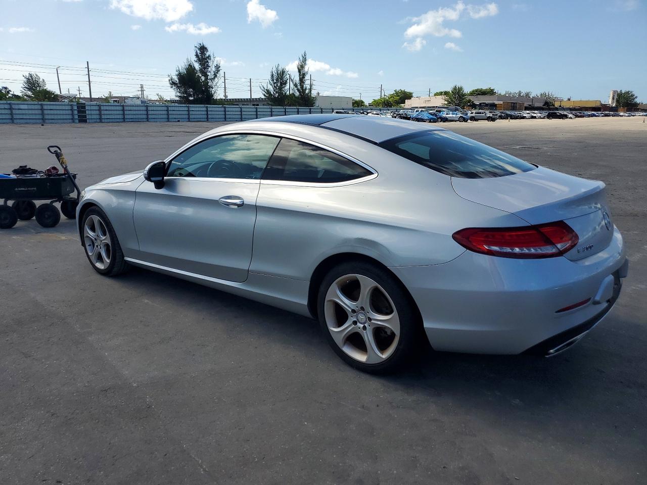 2017 MERCEDES-BENZ C 300 — снимка 2