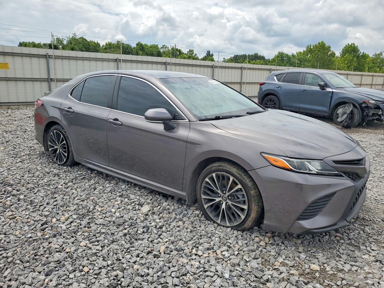 2018 TOYOTA CAMRY SE — снимка 4