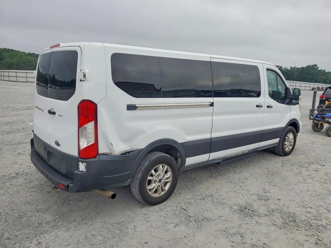 2021 FORD TRANSIT T-350 — снимка 3