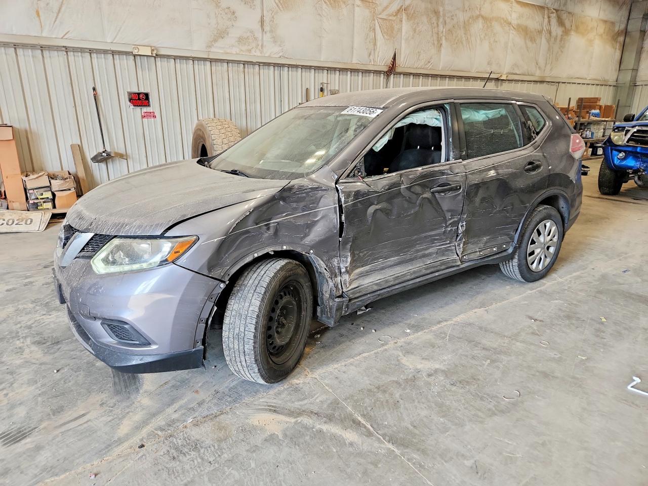 2016 NISSAN ROGUE S