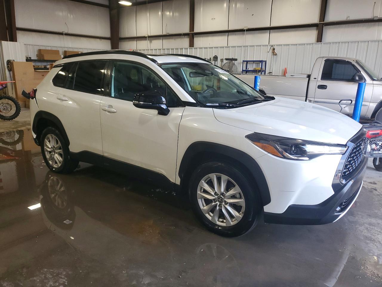 2025 TOYOTA COROLLA CROSS LE — снимка 4