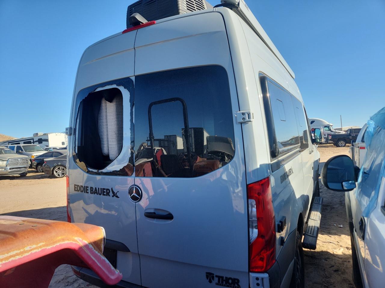 2024 MERCEDES-BENZ SPRINTER 2500 — снимка 3