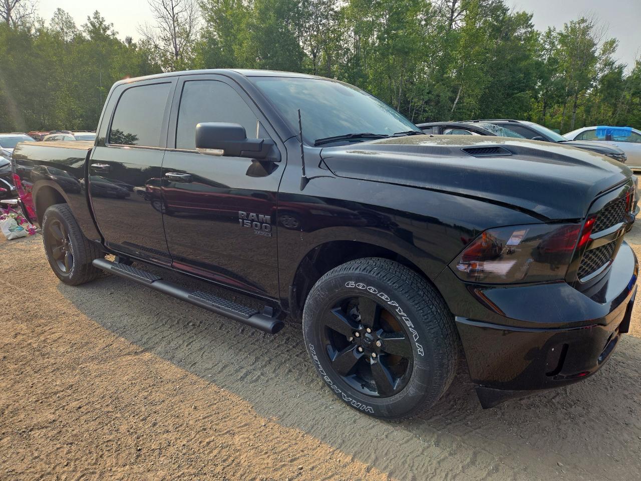 2023 RAM 1500 CLASSIC SLT — снимка 4