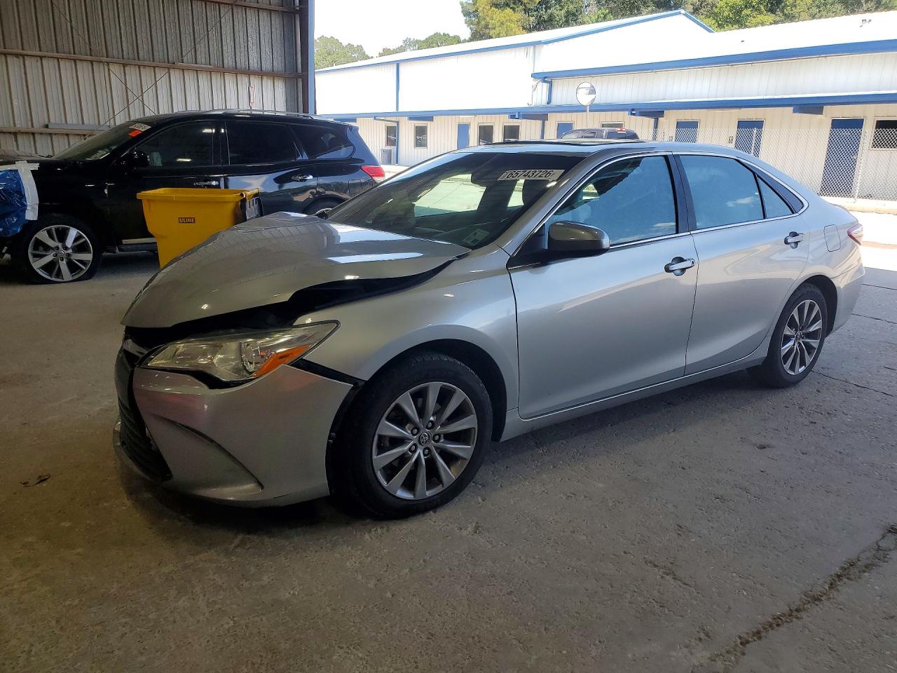 2016 TOYOTA CAMRY XLE