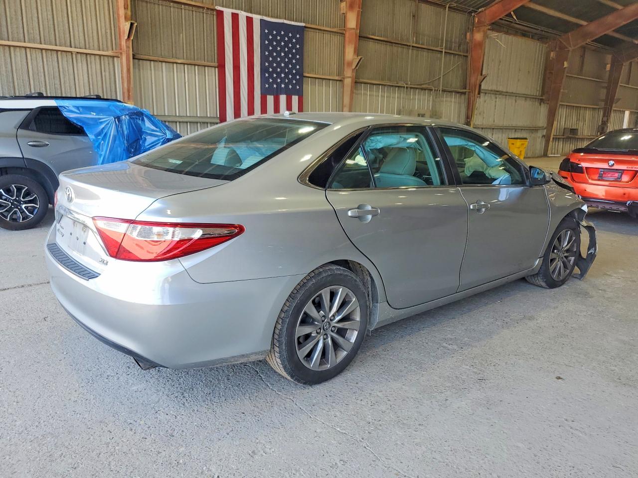 2016 TOYOTA CAMRY XLE — снимка 3