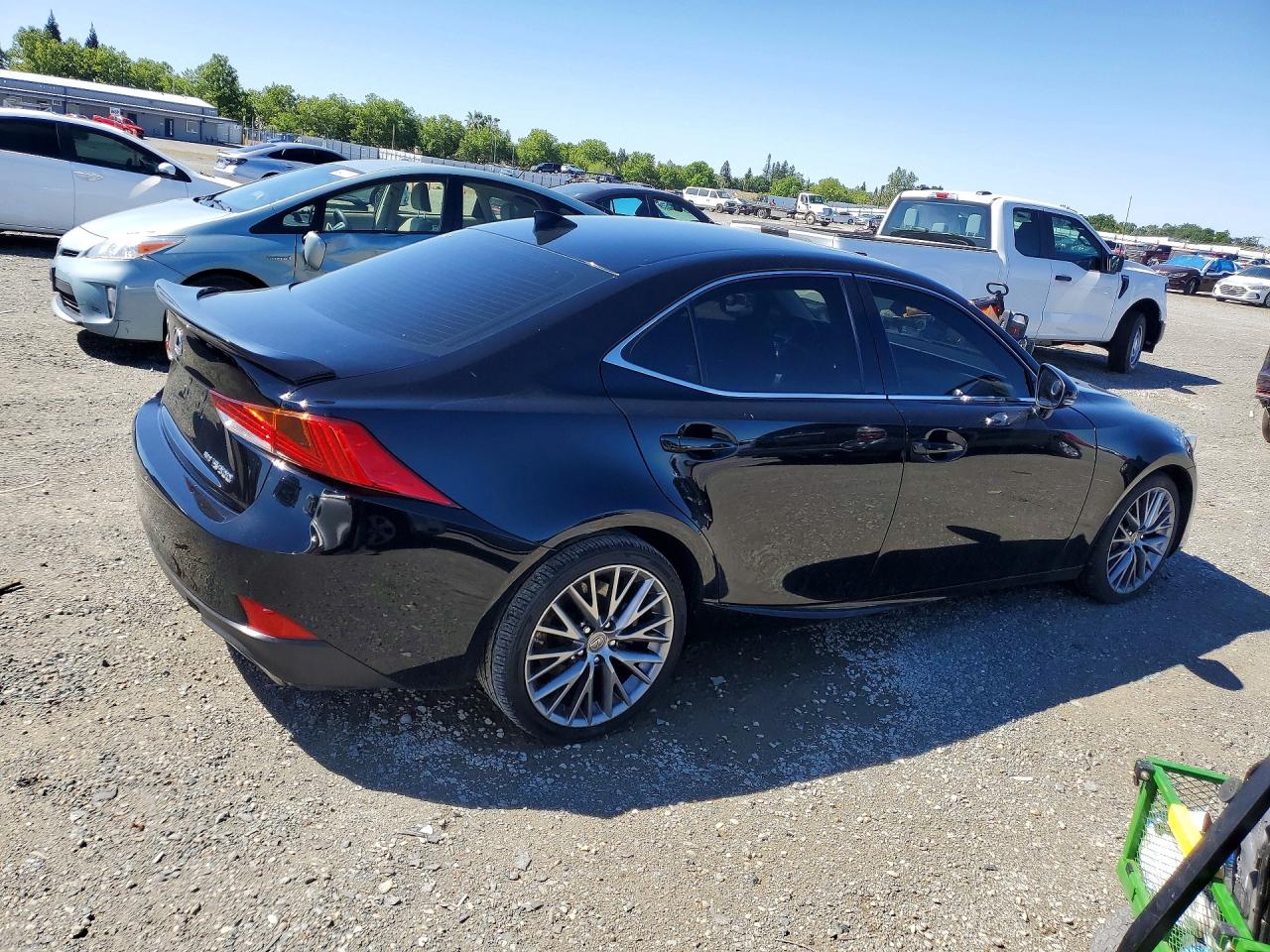 2017 LEXUS IS 300 BASE — снимка 3