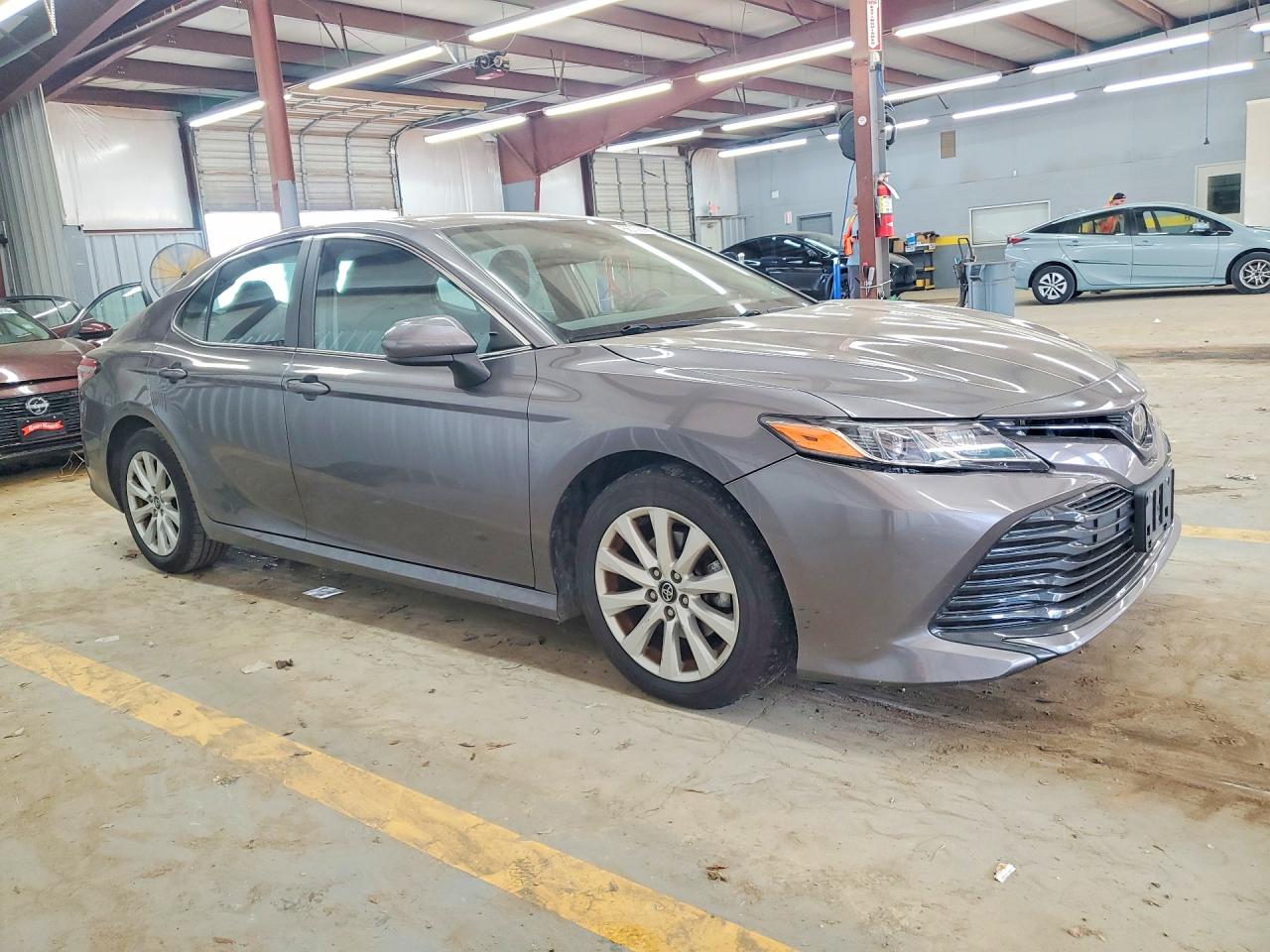 2020 TOYOTA CAMRY LE — снимка 4
