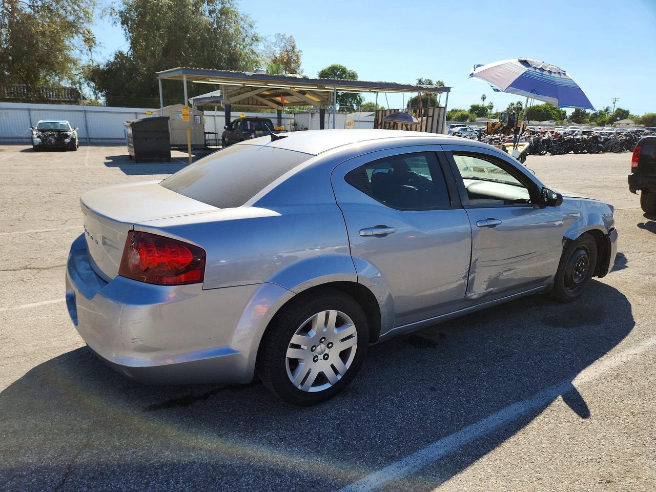 2014 DODGE AVENGER SE — снимка 3