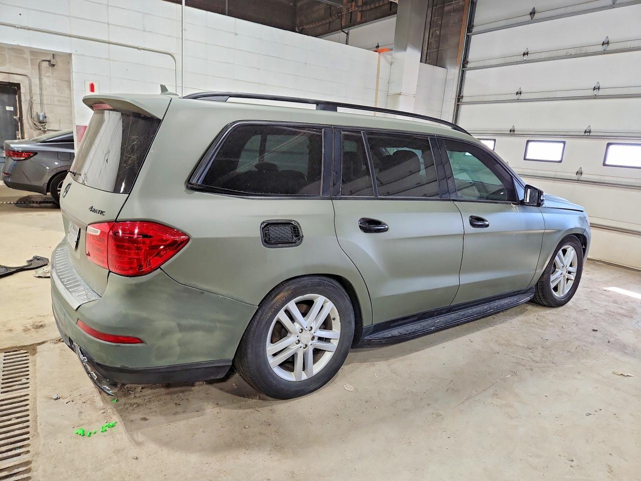 2013 MERCEDES-BENZ GL 450 4MATIC — снимка 3