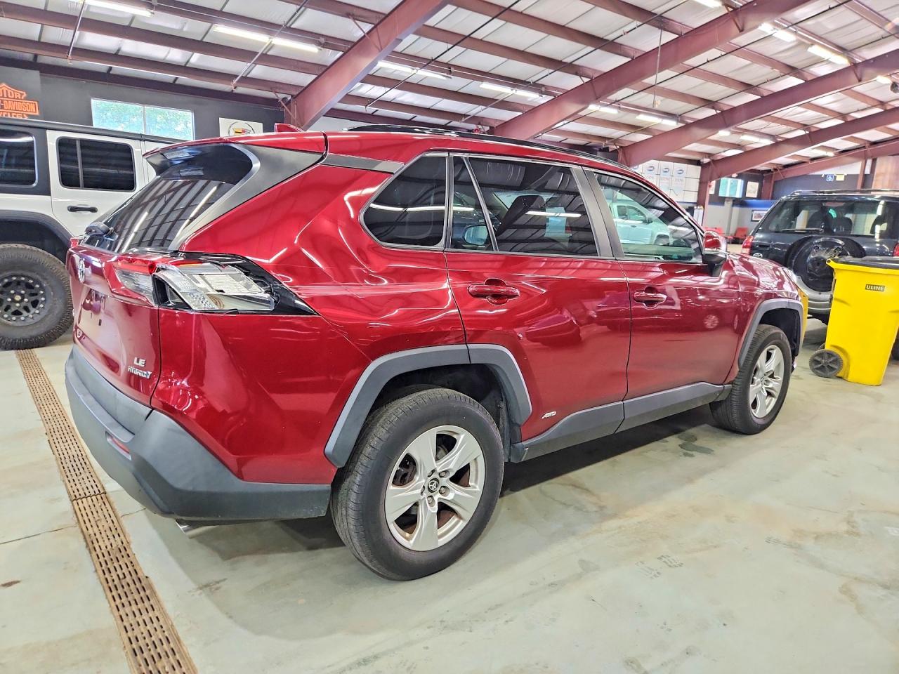 2019 TOYOTA RAV4 LE — снимка 3
