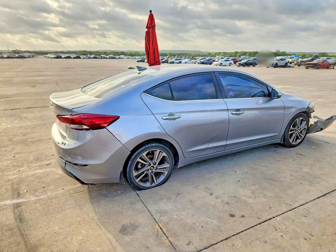 2017 HYUNDAI ELANTRA LIMITED — снимка 3