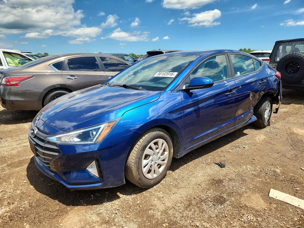 2019 HYUNDAI ELANTRA SE