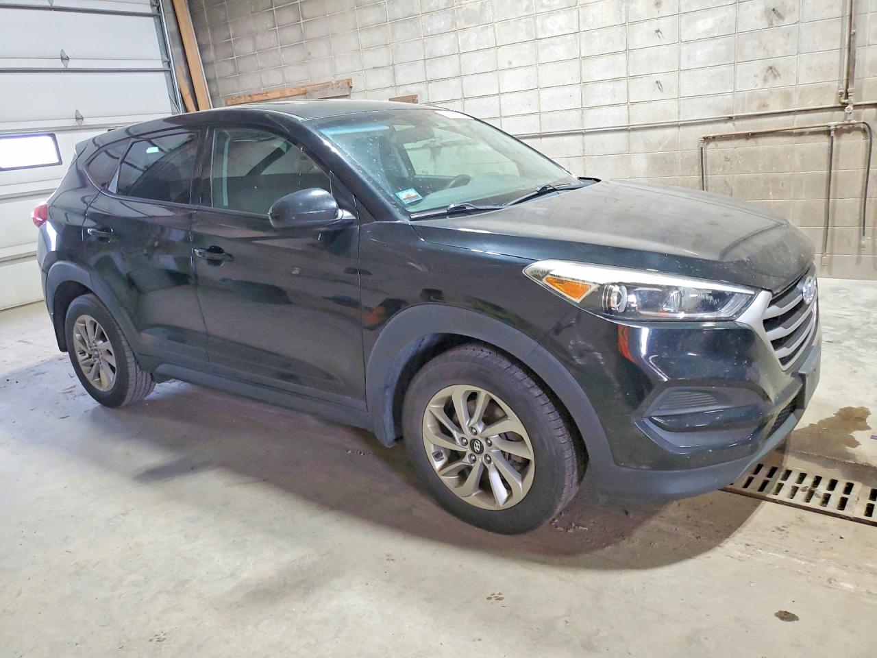 2017 HYUNDAI TUCSON SE — снимка 4