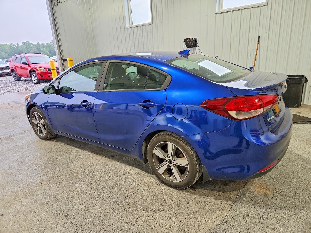2018 KIA FORTE S — снимка 2