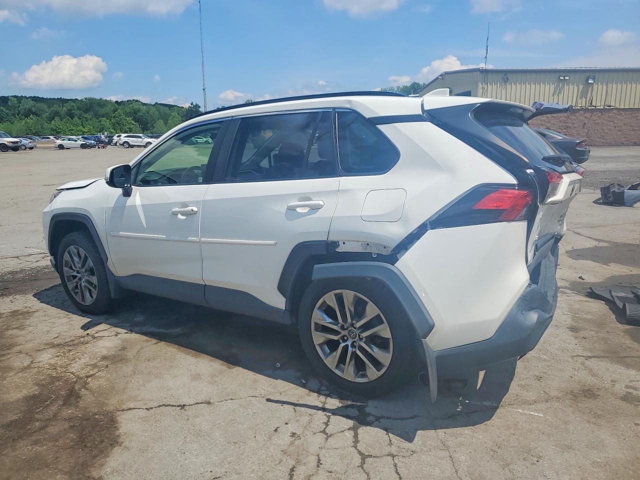 2019 TOYOTA RAV4 XLE PREMIUM — снимка 2