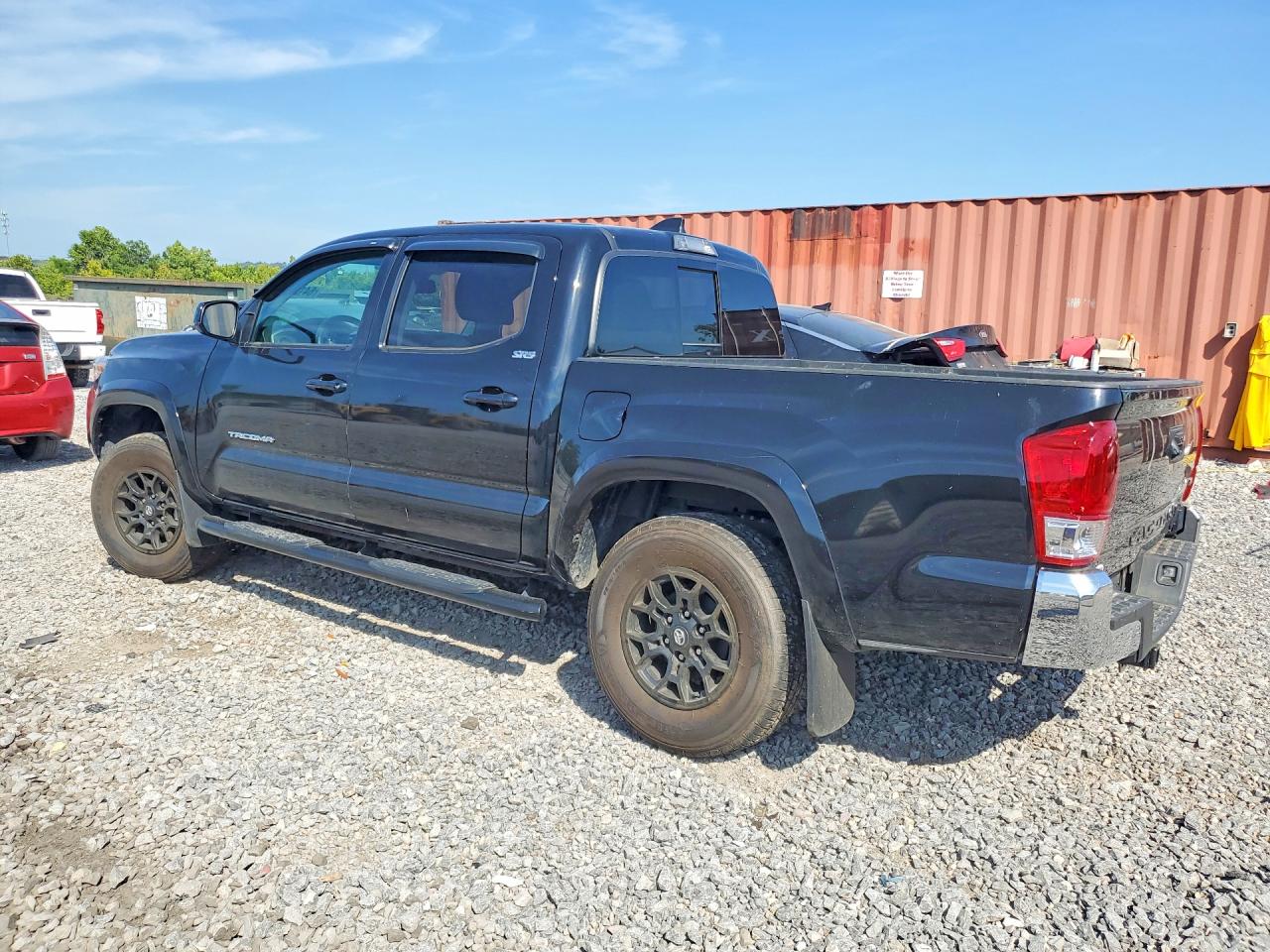 2022 TOYOTA TACOMA SR5 V6 — снимка 2