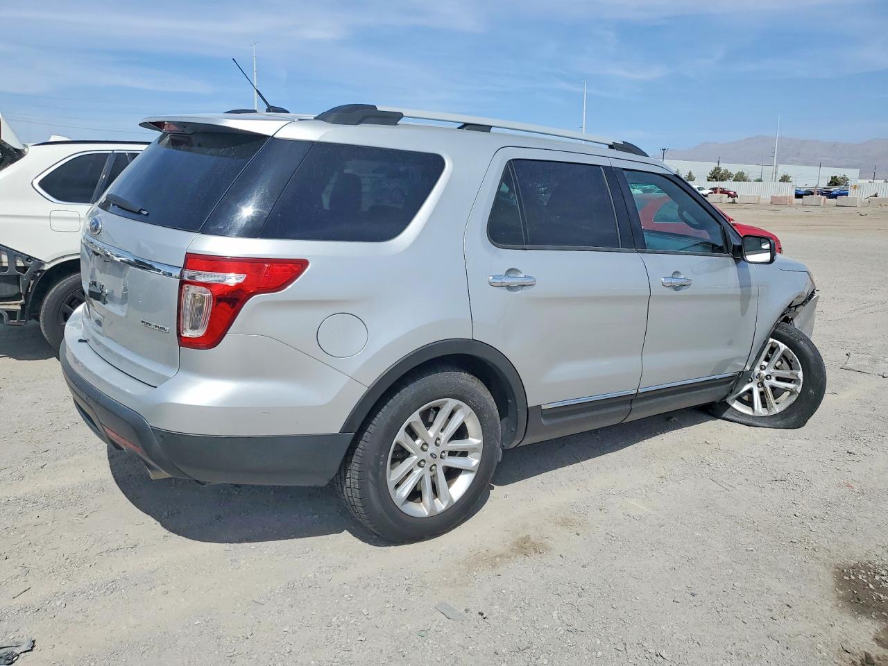 2015 FORD EXPLORER XLT — снимка 3