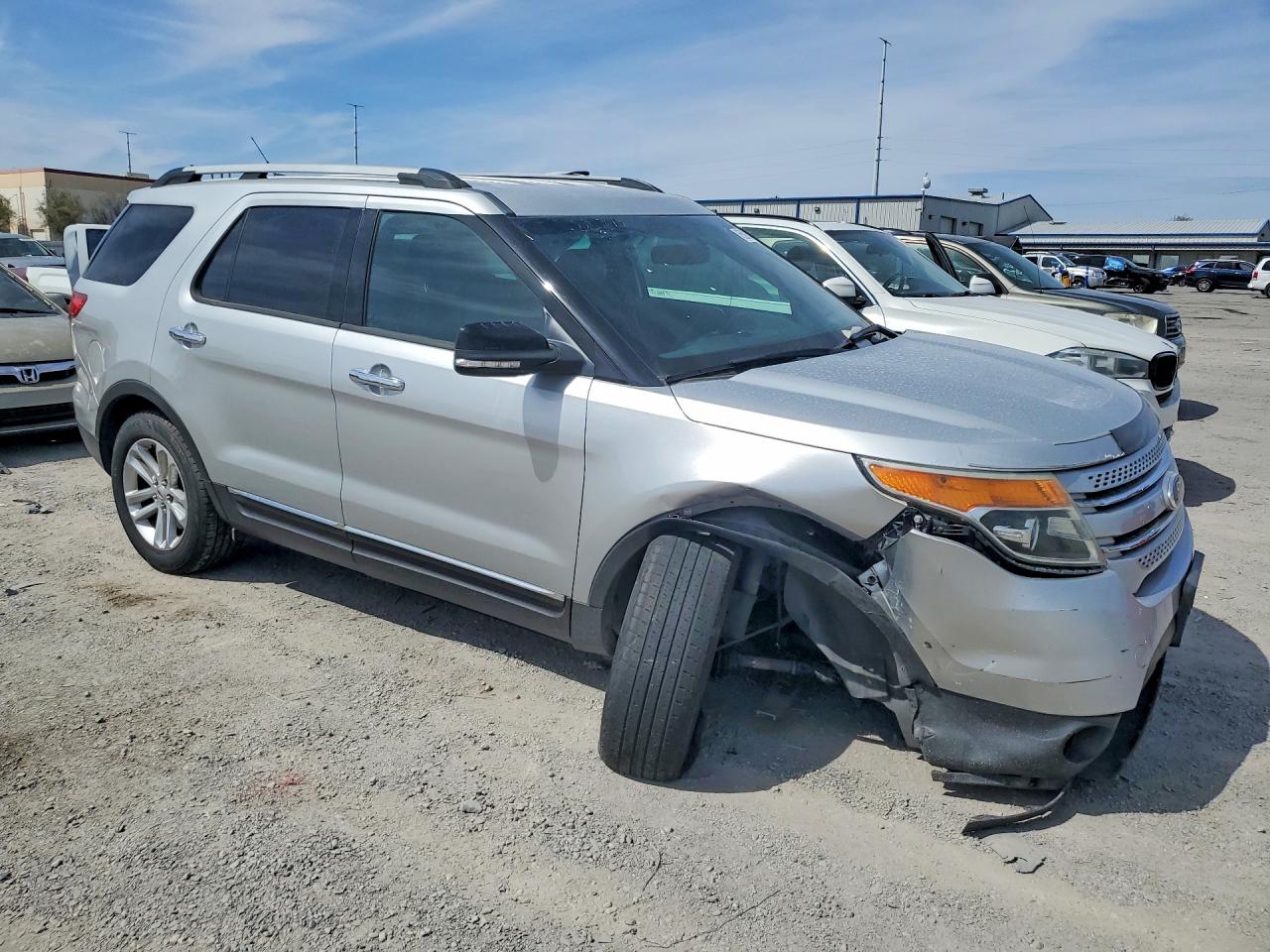 2015 FORD EXPLORER XLT — снимка 4