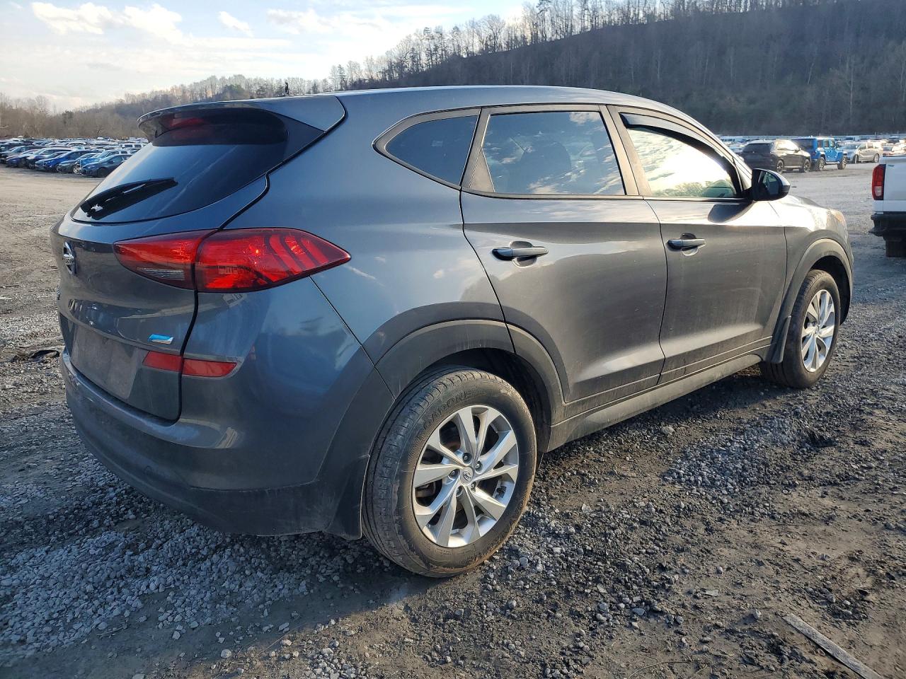 2019 HYUNDAI TUCSON SE — снимка 3