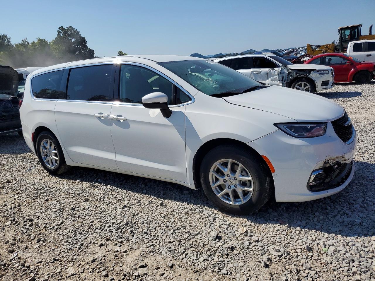 2023 CHRYSLER PACIFICA TOURING L — снимка 4