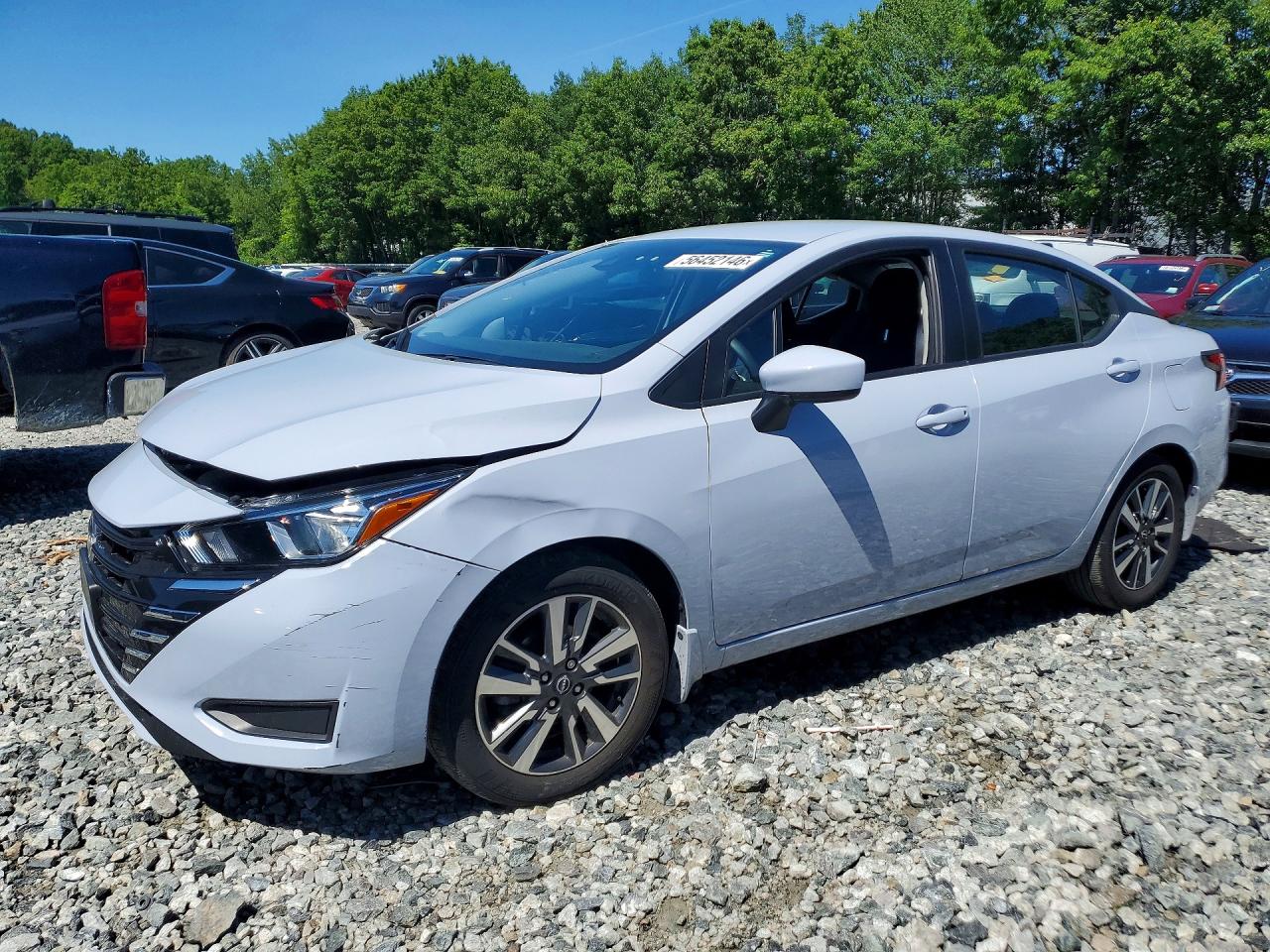 2024 NISSAN VERSA SV