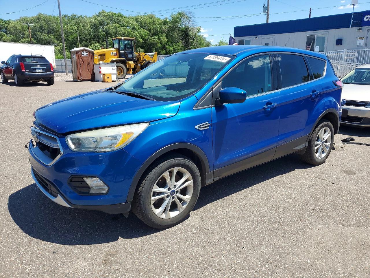 2017 FORD ESCAPE SE