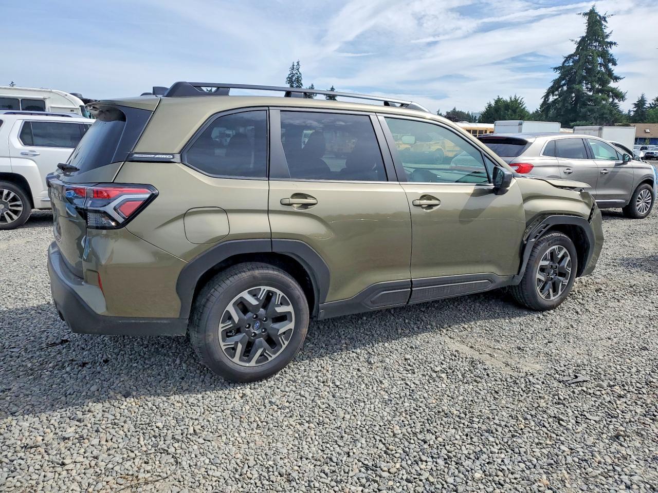2025 SUBARU FORESTER PREMIUM — снимка 3
