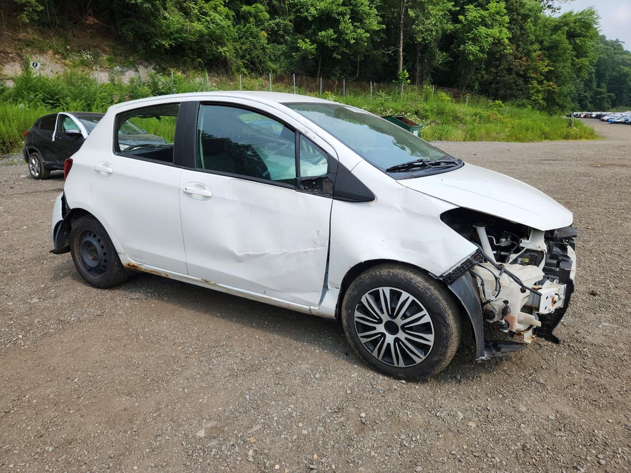 2015 TOYOTA YARIS 5-DOOR L — снимка 4