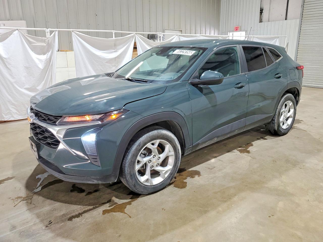 2025 CHEVROLET TRAX LS