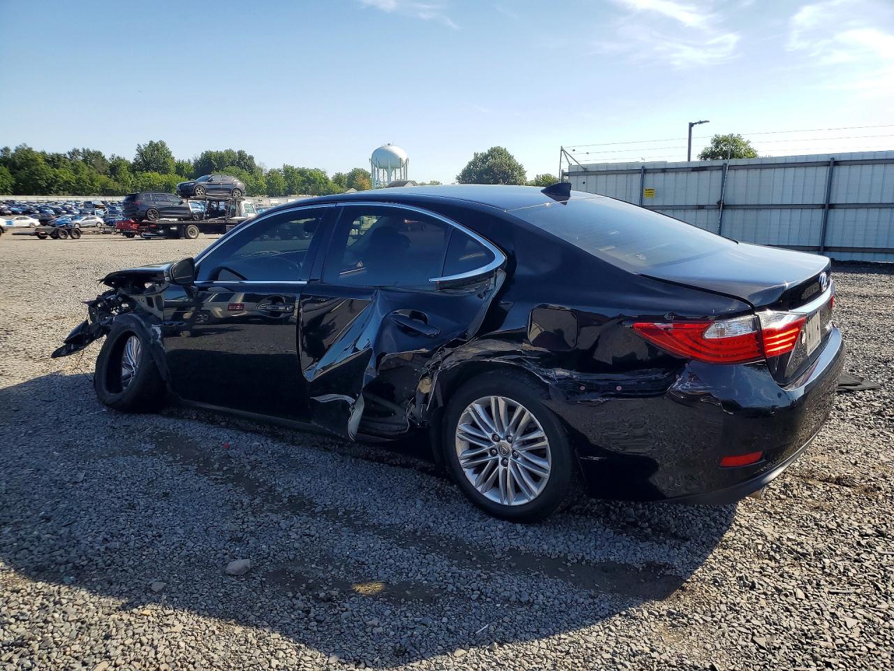2015 LEXUS ES 350 — снимка 2